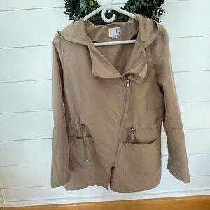 3/20$ Vero Moda Beige Utility Hooded Jacket
